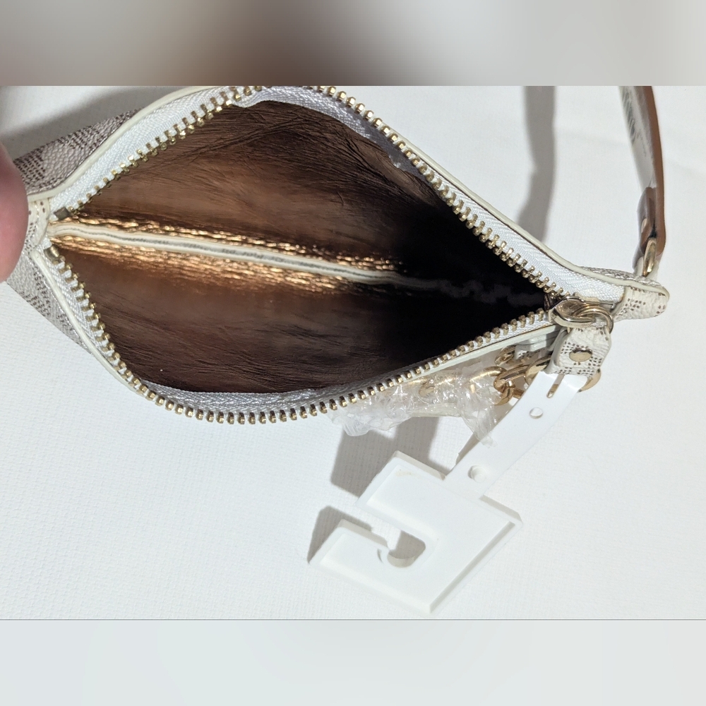 Michael Kors White Beige Logo Chain-Accent Crossbody Belt Bag - Picture 10 of 10